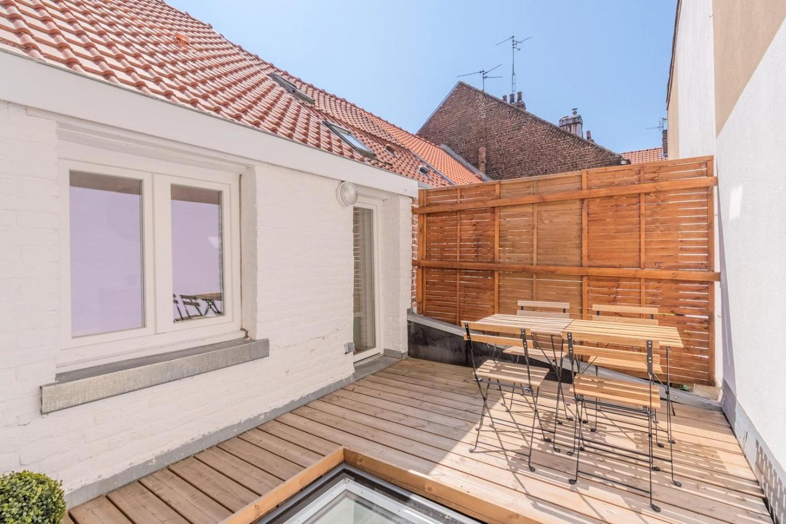 2 Bedroom House W/ Terrace, Near Train Stations & Metro Lille Exterior foto